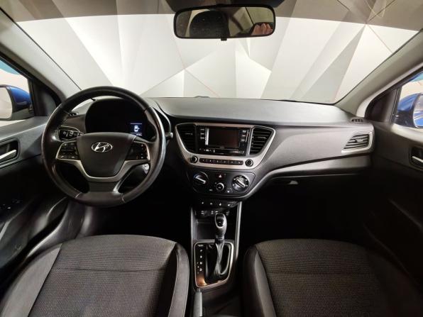 Hyundai Solaris II с пробегом 2017 года, цена 1 233 000 рублей, 147144 км, седан, Автокод Объявления