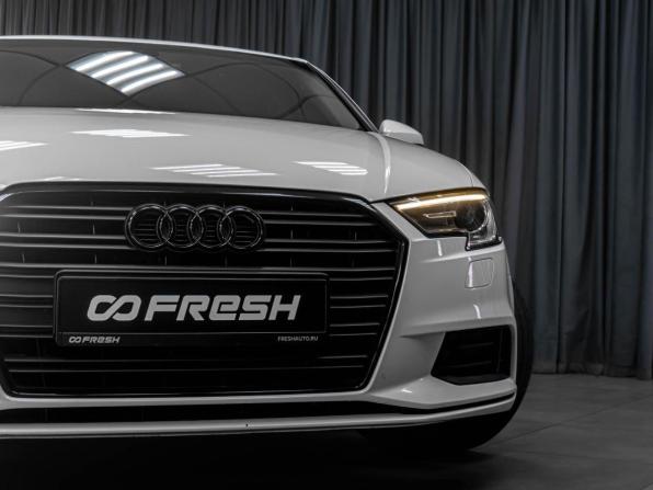 Audi A3 III (8V) Рестайлинг с пробегом 2017 года, цена 2 099 000 рублей, 114243 км, седан, Автокод Объявления