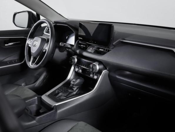 Toyota RAV4 V (XA50) с пробегом 2023 года, цена 3 799 999 рублей, 13001 км, внедорожник, Автокод Объявления