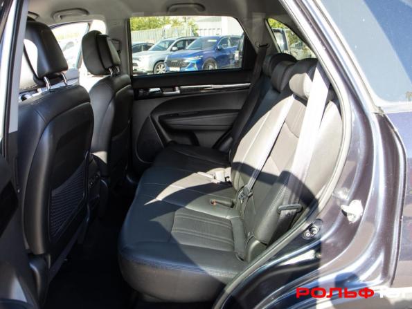 Kia Sorento II Рестайлинг с пробегом 2019 года, цена 2 668 000 рублей, 49652 км, внедорожник, Автокод Объявления