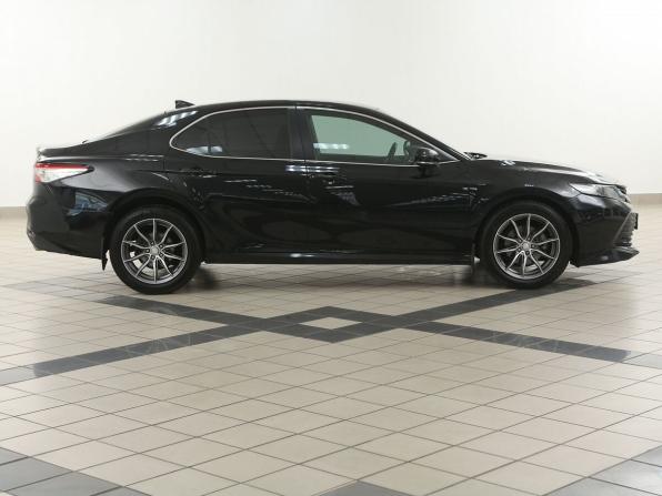 Toyota Camry VIII (XV70) с пробегом 2019 года, цена 2 465 000 рублей, 118900 км, седан, Автокод Объявления