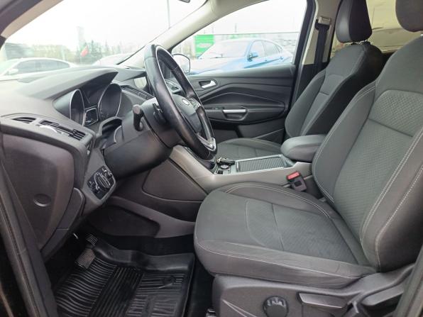 Ford Kuga II Рестайлинг с пробегом 2018 года, цена 1 599 000 рублей, 167850 км, внедорожник, Автокод Объявления