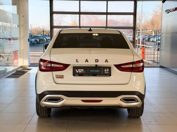 Lada (ВАЗ) Vesta I Рестайлинг (NG) с пробегом 2023 года, цена 1 417 000 рублей, 53005 км, седан, Автокод Объявления