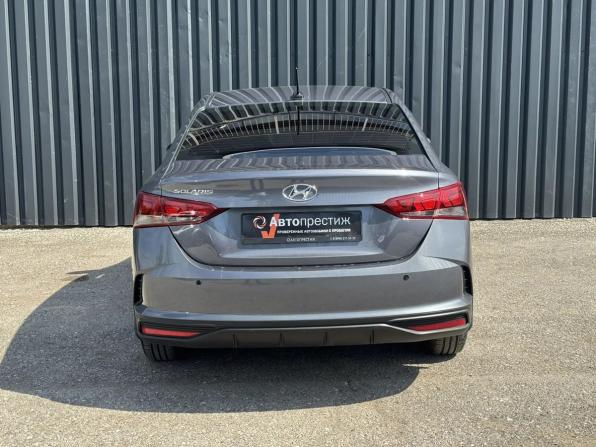 Hyundai Solaris II Рестайлинг с пробегом 2021 года, цена 1 580 000 рублей, 76000 км, седан, Автокод Объявления