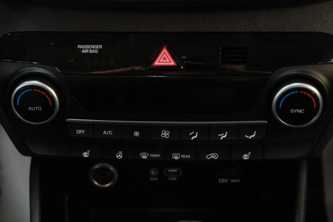 Hyundai Tucson III Рестайлинг с пробегом 2018 года, цена 2 059 000 рублей, 151472 км, внедорожник, Автокод Объявления
