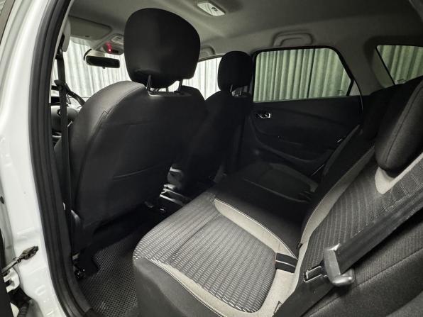 Renault Kaptur I с пробегом 2017 года, цена 1 520 000 рублей, 163475 км, внедорожник, Автокод Объявления
