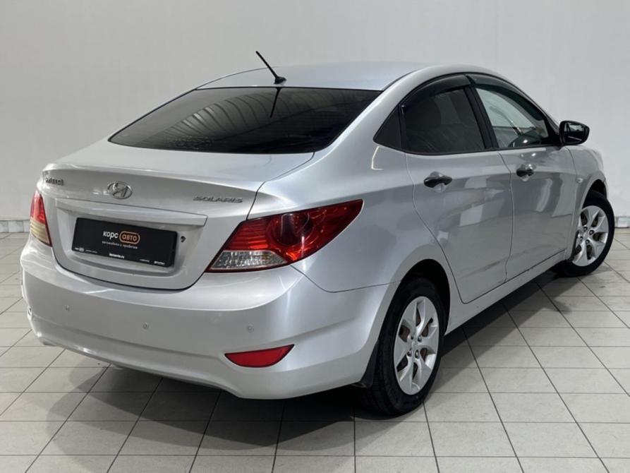 Hyundai Solaris I Курск  - изображение 4