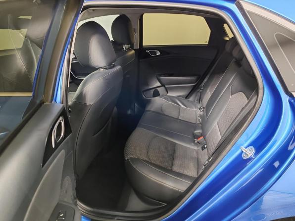 Kia Ceed III с пробегом 2019 года, цена 1 565 000 рублей, 172540 км, хэтчбек, Автокод Объявления