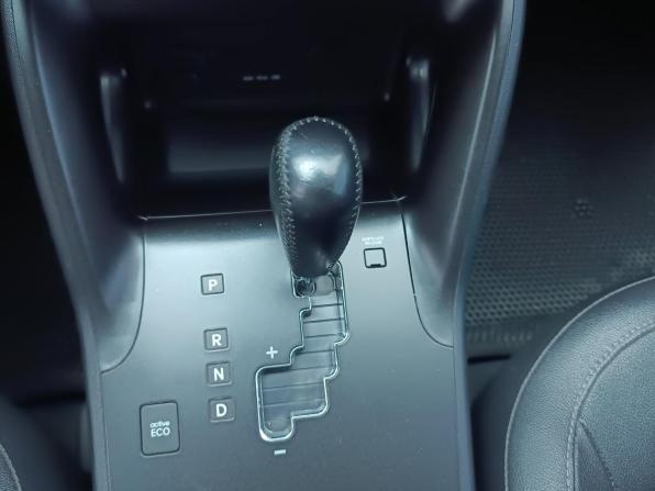 Hyundai ix35 I Рестайлинг с пробегом 2013 года, цена 1 190 000 рублей, 203716 км, внедорожник, Автокод Объявления