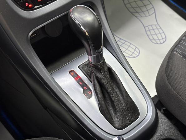 Opel Astra J Рестайлинг с пробегом 2014 года, цена 899 000 рублей, 81250 км, хэтчбек, Автокод Объявления