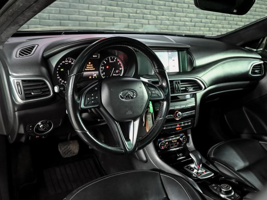 Infiniti Q30 Екатеринбург  - изображение 12