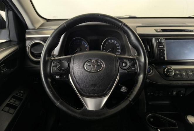 Toyota RAV4 V (XA50) с пробегом 2019 года, цена 2 200 000 рублей, 215271 км, внедорожник, Автокод Объявления