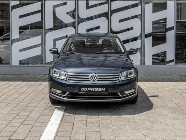 Volkswagen Passat B7 с пробегом 2011 года, цена 965 000 рублей, 288739 км, седан, Автокод Объявления