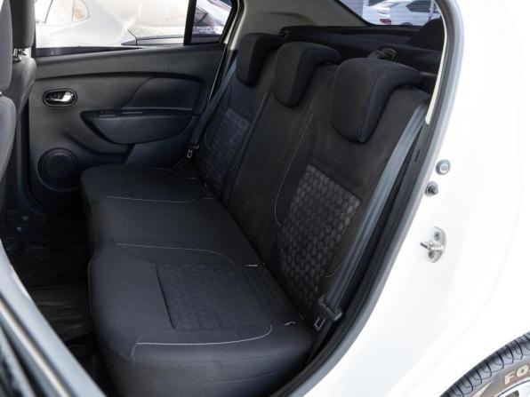 Renault Logan II Рестайлинг с пробегом 2019 года, цена 750 000 рублей, 134955 км, седан, Автокод Объявления