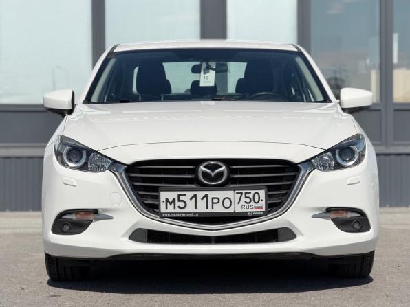 Mazda 3 III (BM) Рестайлинг с пробегом 2017 года, цена 1 600 000 рублей, 207512 км, седан, Автокод Объявления