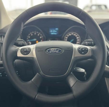 Ford Focus III с пробегом 2013 года, цена 899 000 рублей, 130100 км, универсал, Автокод Объявления