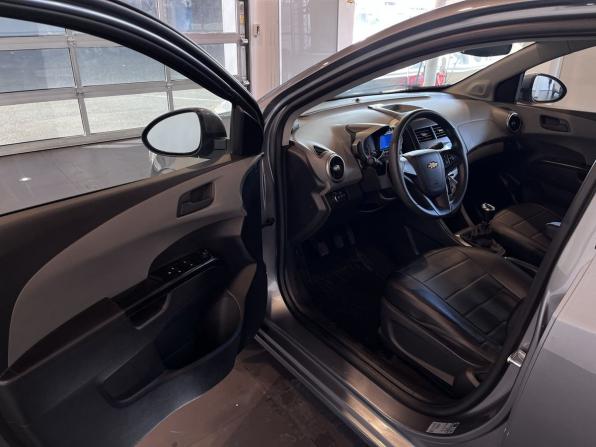 Chevrolet Aveo II с пробегом 2013 года, цена 650 000 рублей, 144405 км, седан, Автокод Объявления