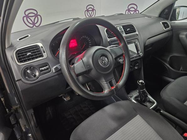Volkswagen Polo V с пробегом 2013 года, цена 636 000 рублей, 135733 км, седан, Автокод Объявления