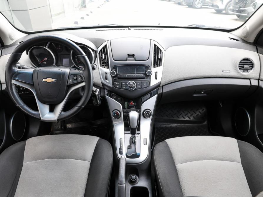 Chevrolet Cruze I Рестайлинг Москва  - изображение 13