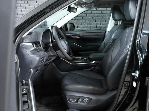 Toyota Highlander IV (XU70) с пробегом 2026 года, цена 5 600 000 рублей, 18 км, внедорожник, Автокод Объявления