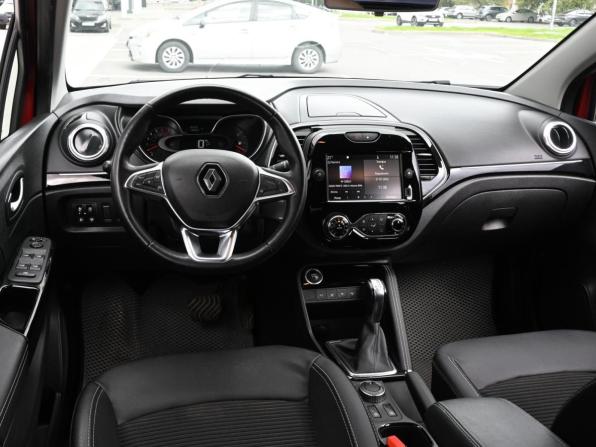 Renault Kaptur I Рестайлинг с пробегом 2021 года, цена 1 679 000 рублей, 98483 км, внедорожник, Автокод Объявления