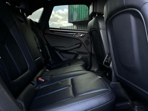 Porsche Macan I с пробегом 2016 года, цена 3 876 400 рублей, 92141 км, внедорожник, Автокод Объявления