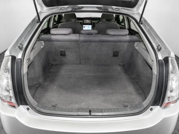 Toyota Prius II Рестайлинг (XW20) с пробегом 2011 года, цена 824 000 рублей, 185080 км, лифтбек, Автокод Объявления