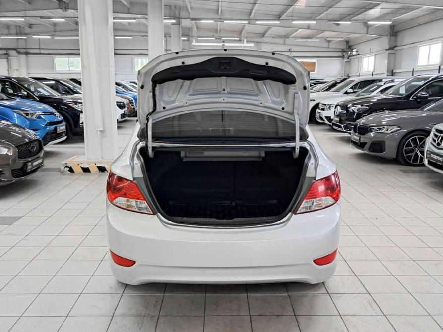 Hyundai Solaris I Набережные Челны  - изображение 12