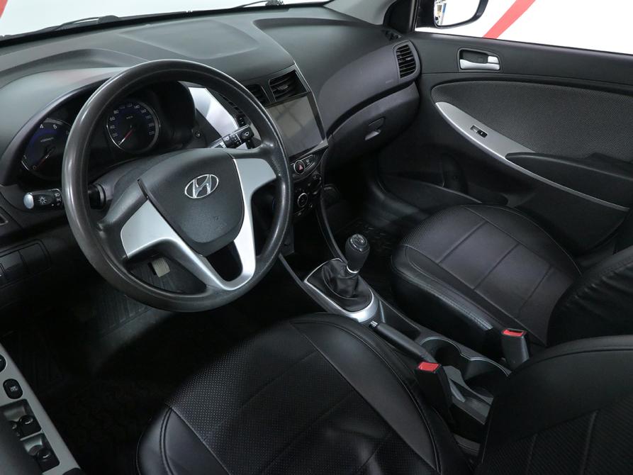 Hyundai Solaris I Москва  - изображение 7