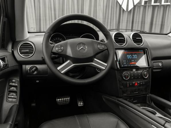 Mercedes-Benz M-Класс II (W164) Рестайлинг с пробегом 2009 года, цена 1 330 000 рублей, 246817 км, внедорожник, Автокод Объявления