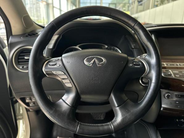 Infiniti QX60 I Рестайлинг с пробегом 2017 года, цена 1 990 000 рублей, 211344 км, внедорожник, Автокод Объявления