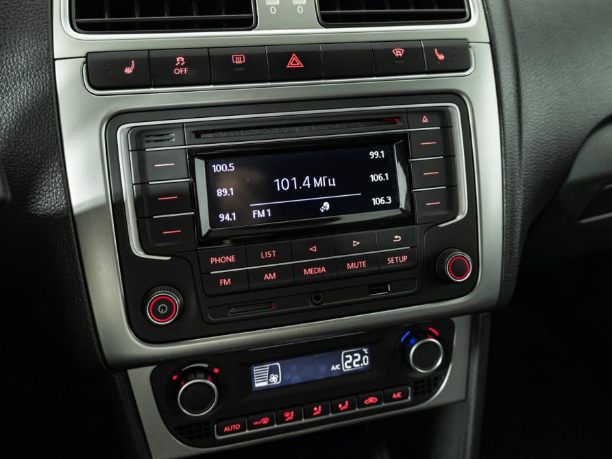 Volkswagen Polo V Рестайлинг Санкт-Петербург  - изображение 15