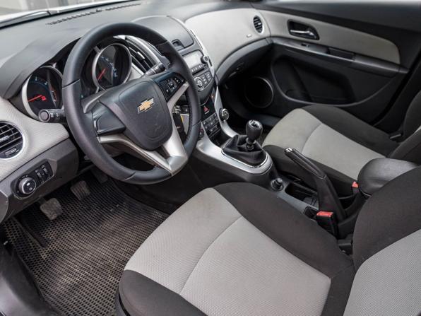 Chevrolet Cruze I Рестайлинг с пробегом 2013 года, цена 648 803 рубля, 172477 км, седан, Автокод Объявления