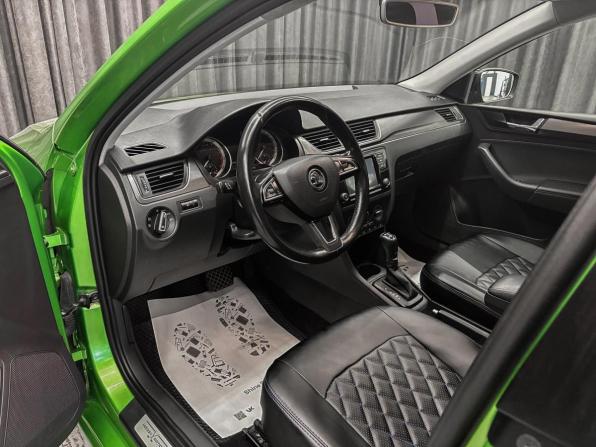Skoda Rapid I Рестайлинг с пробегом 2018 года, цена 1 040 000 рублей, 182000 км, лифтбек, Автокод Объявления