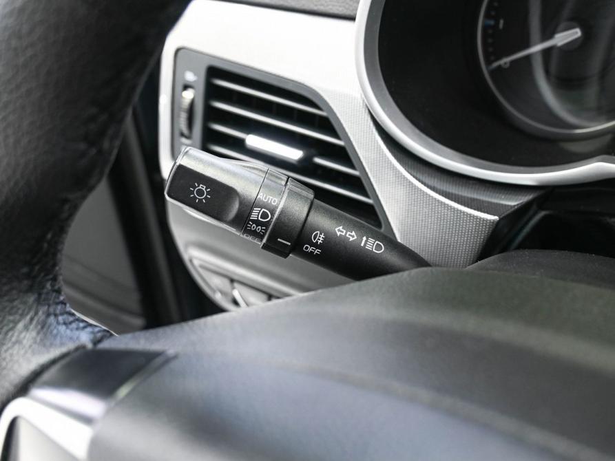 Geely Emgrand 7 I Рестайлинг Ростов-на-Дону  - изображение 12