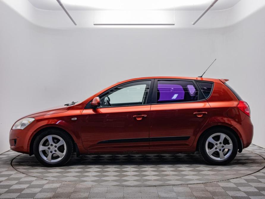Kia Ceed I Москва  - изображение 2