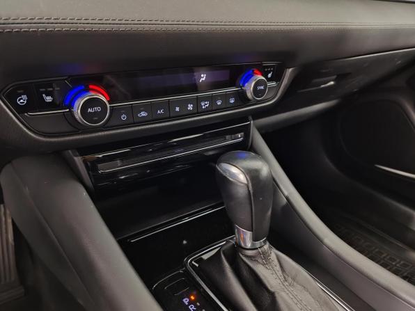 Mazda 6 III (GJ) Рестайлинг 2 с пробегом 2021 года, цена 2 295 000 рублей, 114895 км, седан, Автокод Объявления