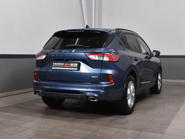 Ford Escape IV Рестайлинг с пробегом 2023 года, цена 4 834 995 рублей, 44665 км, внедорожник, Автокод Объявления