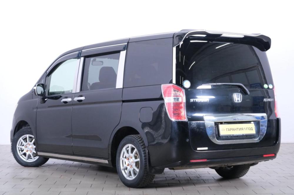 Honda Stepwgn IV Рестайлинг Омск  - изображение 5