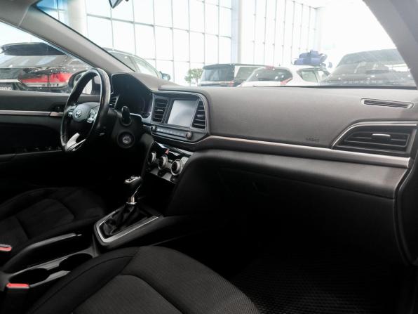 Hyundai Elantra VI (AD) с пробегом 2019 года, цена 1 439 000 рублей, 159141 км, седан, Автокод Объявления