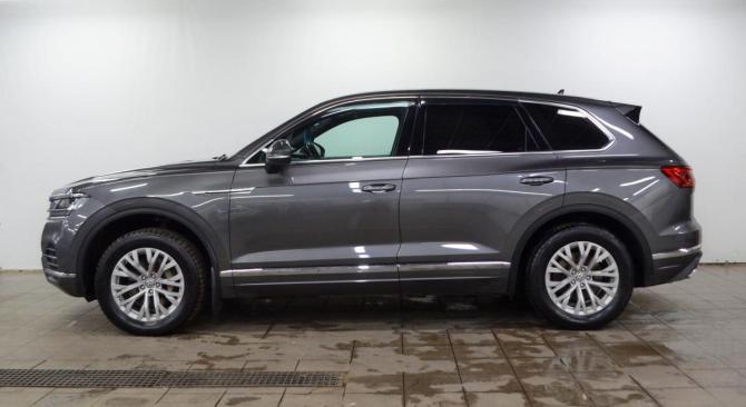 Volkswagen Touareg III с пробегом 2018 года, цена 3 750 000 рублей, 152812 км, внедорожник, Автокод Объявления