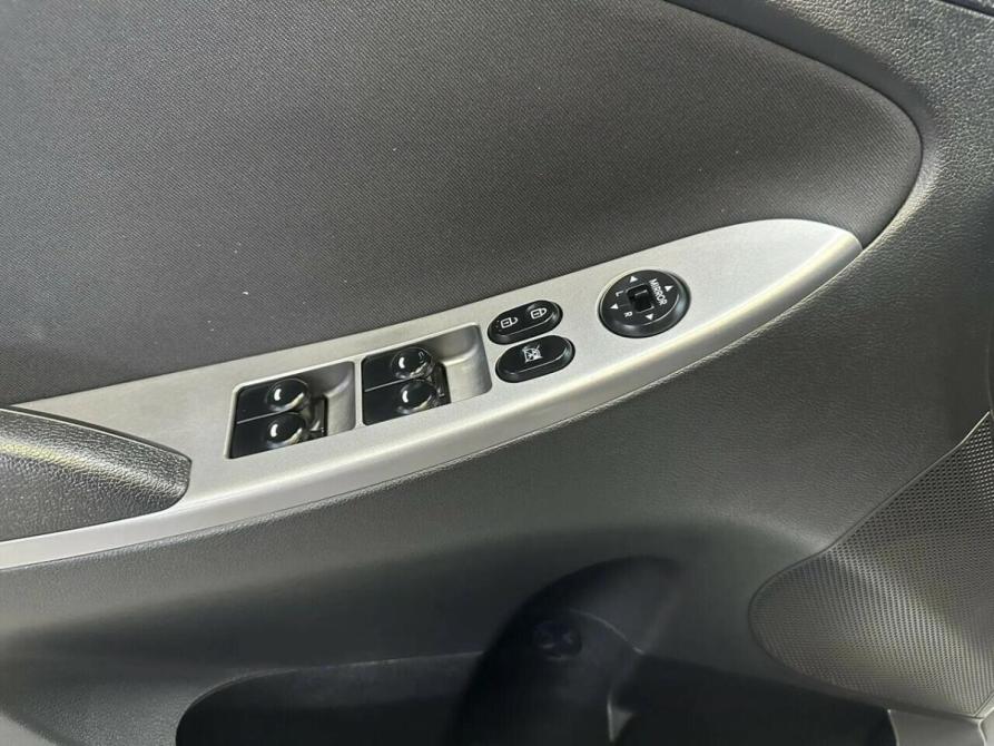 Hyundai Solaris I Рестайлинг Набережные Челны  - изображение 6