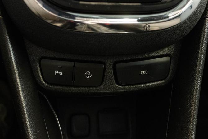 Opel Mokka I с пробегом 2013 года, цена 1 050 000 рублей, 139722 км, внедорожник, Автокод Объявления