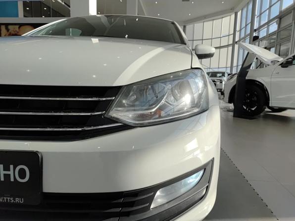 Volkswagen Polo V Рестайлинг с пробегом 2019 года, цена 1 402 000 рублей, 117387 км, седан, Автокод Объявления