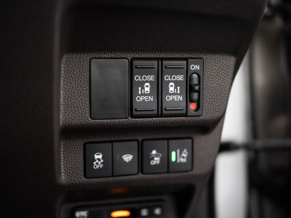 Honda Freed II Рестайлинг с пробегом 2020 года, цена 1 720 000 рублей, 36133 км, компактвэн, Автокод Объявления
