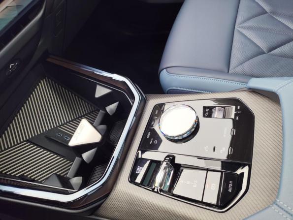 BMW X3 IV (G45/G48) с пробегом 2025 года, цена 6 749 000 рублей, 9289 км, внедорожник, Автокод Объявления