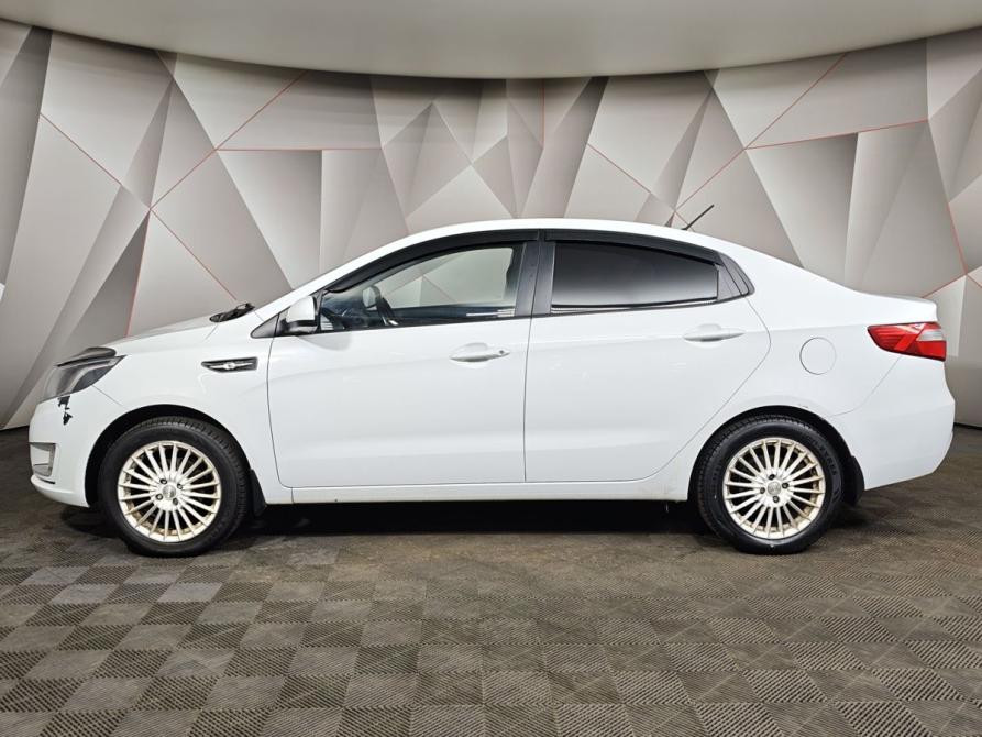Kia Rio III Москва  - изображение 5