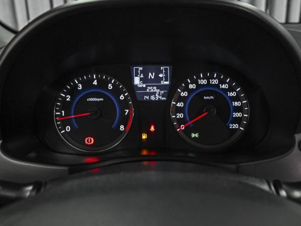Hyundai Solaris I Рестайлинг с пробегом 2014 года, цена 1 085 000 рублей, 141634 км, седан, Автокод Объявления