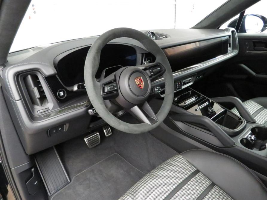 Porsche Cayenne III Рестайлинг Санкт-Петербург  - изображение 8