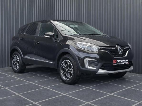 Renault Kaptur I Рестайлинг с пробегом 2021 года, цена 1 697 000 рублей, 32956 км, внедорожник, Автокод Объявления